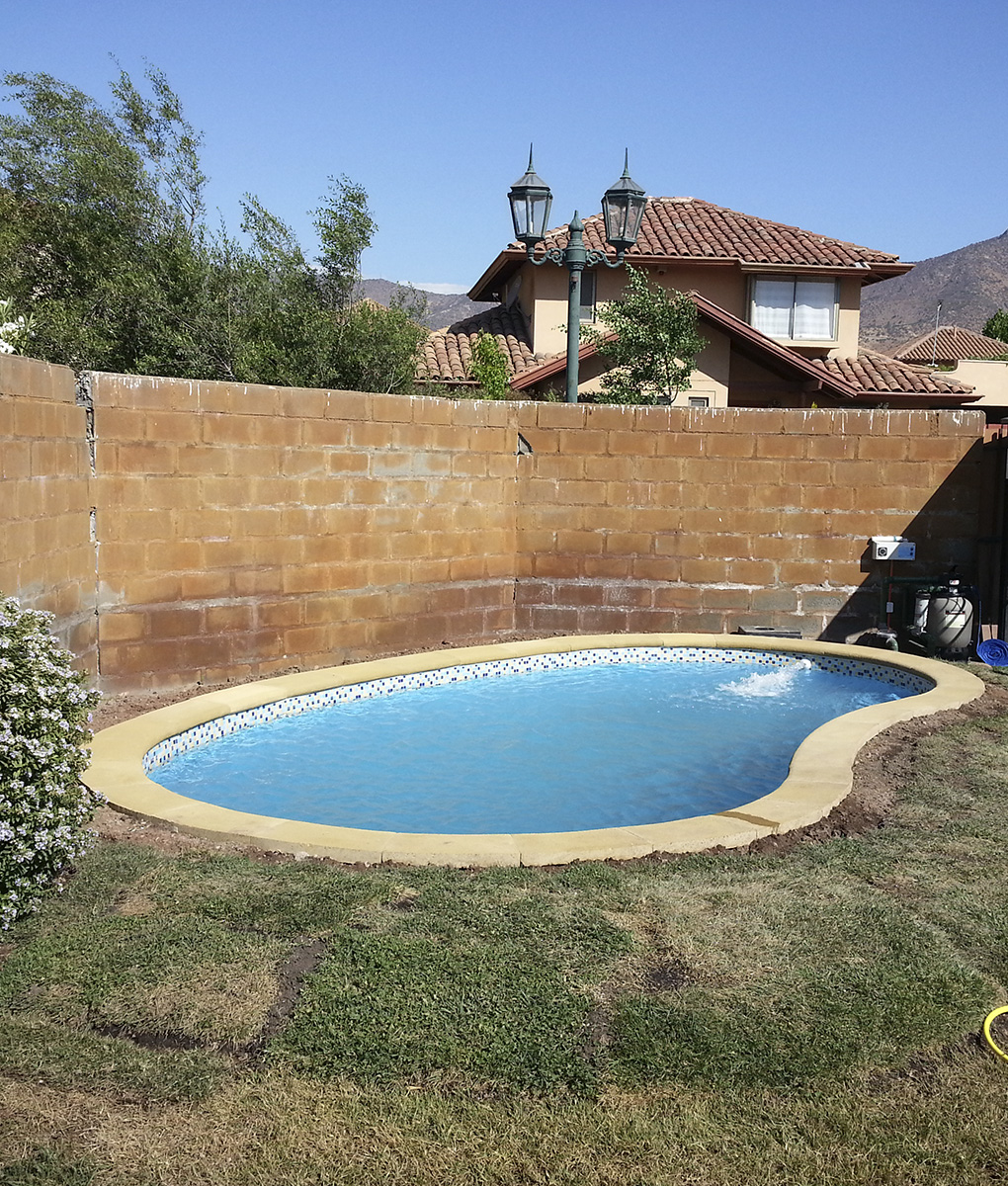 Piscina De Fibra De Vidrio Modelo Puyehue Para Llevar Piscineria